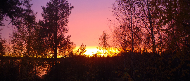 Cochrane River Sunset<br>Photo courtesy of CanNorth