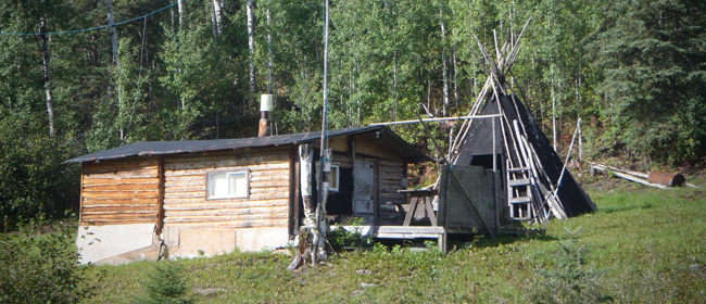 Cabin near near the community of Fond du Lac<br>Photo courtesy of CanNorth